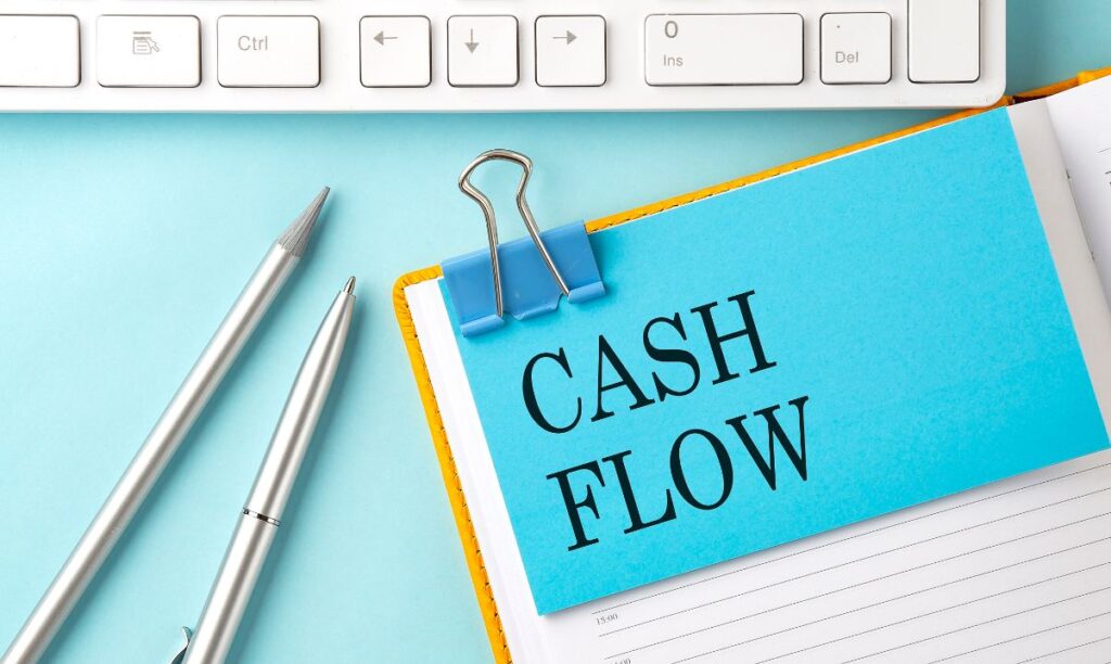 How to Prepare for Seasonal Cash Flow Planning for Retail Businesses image
