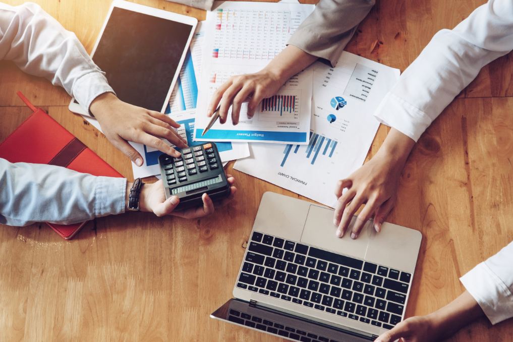 Part-Time CFO Services for Dubai businesses providing recurring senior finance leadership